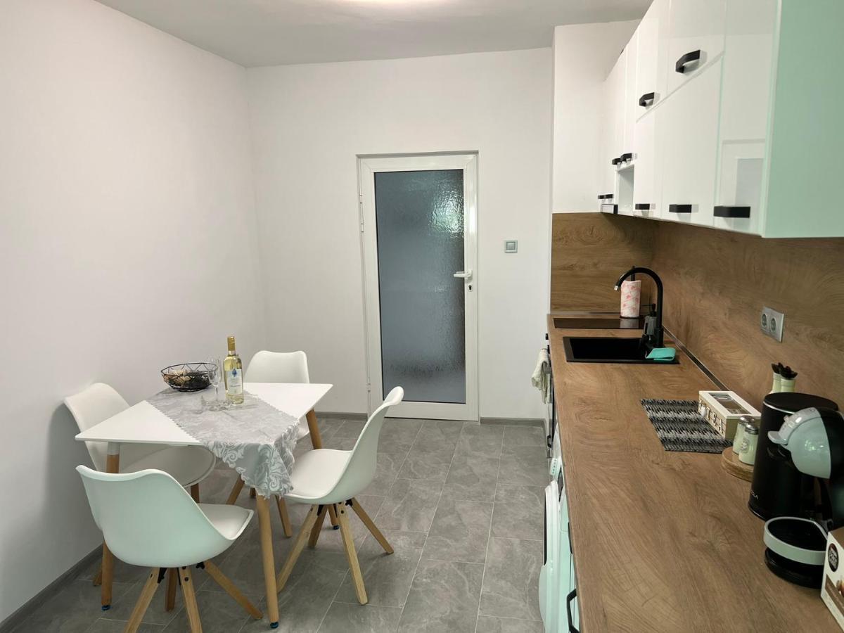 Centrico - Modern 1Bd Flat In Varna By Flat Mаnager Bagian luar foto